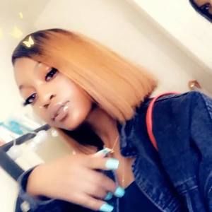 Meet your Posher, Neisha